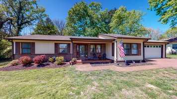 Free download 138 Keenan Ln Mt Juliet TN 37122 video and edit with RedcoolMedia movie maker MovieStudio video editor online and AudioStudio audio editor onlin