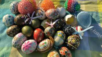 Free download 1a6 Eggs  Society video and edit with RedcoolMedia movie maker MovieStudio video editor online and AudioStudio audio editor onlin