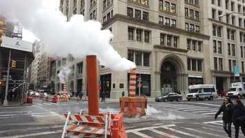 Free download 1 minute steam video and edit with RedcoolMedia movie maker MovieStudio video editor online and AudioStudio audio editor onlin