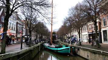 Free download 20200307 ~ Canal Voorstraat Harlingen video and edit with RedcoolMedia movie maker MovieStudio video editor online and AudioStudio audio editor onlin