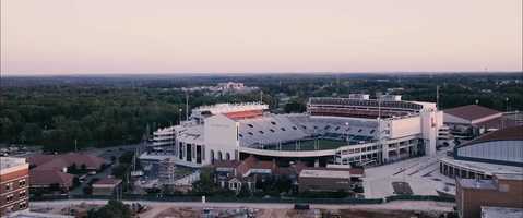 Free download 2020 Ole Miss Football: Florida Trailer video and edit with RedcoolMedia movie maker MovieStudio video editor online and AudioStudio audio editor onlin