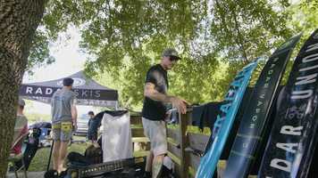 Free download 2020 Radar Waterskis video and edit with RedcoolMedia movie maker MovieStudio video editor online and AudioStudio audio editor onlin