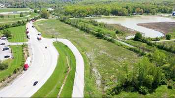 Free download 2720 Outer Loop Louisville KY 40219.mp4 video and edit with RedcoolMedia movie maker MovieStudio video editor online and AudioStudio audio editor onlin