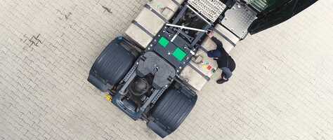 Free download 3000FFH Film video and edit with RedcoolMedia movie maker MovieStudio video editor online and AudioStudio audio editor onlin