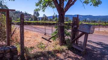 Free download 3041 Old Lawley Corporate Music video and edit with RedcoolMedia movie maker MovieStudio video editor online and AudioStudio audio editor onlin