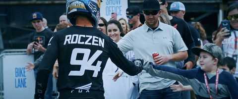 Free download 30 Seconds video and edit with RedcoolMedia movie maker MovieStudio video editor online and AudioStudio audio editor onlin