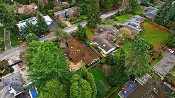 Free download 42289 HD Cinema Unbranded video and edit with RedcoolMedia movie maker MovieStudio video editor online and AudioStudio audio editor onlin