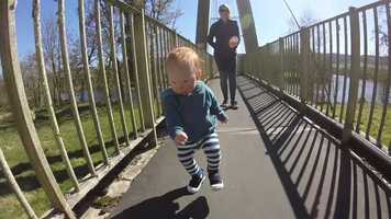 Free download 500 Miles! video and edit with RedcoolMedia movie maker MovieStudio video editor online and AudioStudio audio editor onlin