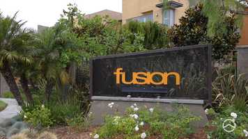 Free download 5406 West 149th Place #8 video and edit with RedcoolMedia movie maker MovieStudio video editor online and AudioStudio audio editor onlin