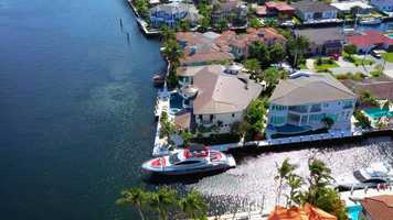 Free download 899 Enfield St, Boca Raton, FL RX-10599970 video and edit with RedcoolMedia movie maker MovieStudio video editor online and AudioStudio audio editor onlin