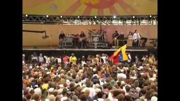 Free download 90s Music Montage video and edit with RedcoolMedia movie maker MovieStudio video editor online and AudioStudio audio editor onlin