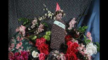 Free download Apostate Doll on a Music Box video and edit with RedcoolMedia movie maker MovieStudio video editor online and AudioStudio audio editor onlin