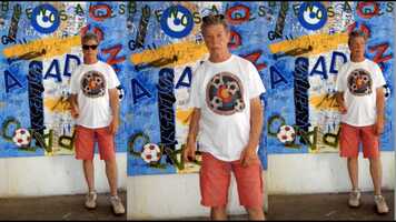 Free download Artist:David R Smyth Memorys of World Cup Project 2018 Contact, magidson124@gmail.com Paintings Poster available Below Bio etc video and edit with RedcoolMedia movie maker MovieStudio video editor online and AudioStudio audio editor onlin