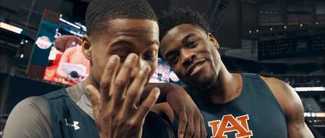 Free download Auburn Basketball (M): 4 to 1 video and edit with RedcoolMedia movie maker MovieStudio video editor online and AudioStudio audio editor onlin