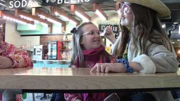 Free download Back To The 80s video and edit with RedcoolMedia movie maker MovieStudio video editor online and AudioStudio audio editor onlin