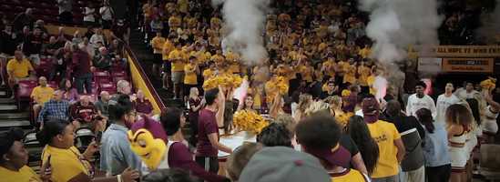 Free download Basketball_Web_V1 video and edit with RedcoolMedia movie maker MovieStudio video editor online and AudioStudio audio editor onlin