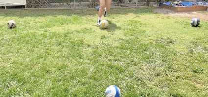 Free download Bella Morgan day 9 movement video and edit with RedcoolMedia movie maker MovieStudio video editor online and AudioStudio audio editor onlin