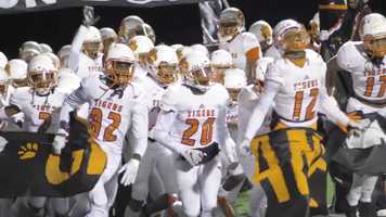 Free download Belleville Football 11 0 video and edit with RedcoolMedia movie maker MovieStudio video editor online and AudioStudio audio editor onlin