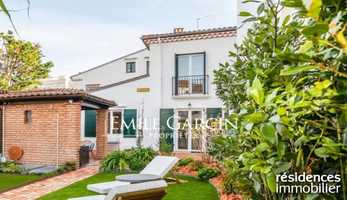 Free download BIARRITZ - MAISON A LOUER - 5 600  - 140 m - 5 pice(s) video and edit with RedcoolMedia movie maker MovieStudio video editor online and AudioStudio audio editor onlin