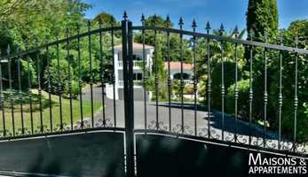 Free download BIARRITZ - MAISON A VENDRE - 1 990 000  - 240 m - 9 pices video and edit with RedcoolMedia movie maker MovieStudio video editor online and AudioStudio audio editor onlin