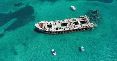 Free download Bimini Island | The Bahamas | 201804 |Sapona Wreck |001 video and edit with RedcoolMedia movie maker MovieStudio video editor online and AudioStudio audio editor onlin