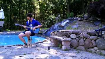 Free download Blood Circulator (ASIAN KUNG-FU GENERATION Cover) video and edit with RedcoolMedia movie maker MovieStudio video editor online and AudioStudio audio editor onlin