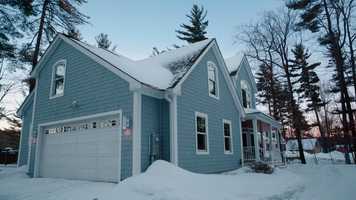 Free download BnB Official Trailer video and edit with RedcoolMedia movie maker MovieStudio video editor online and AudioStudio audio editor onlin