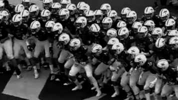 Free download Bombers Football 2020 video and edit with RedcoolMedia movie maker MovieStudio video editor online and AudioStudio audio editor onlin