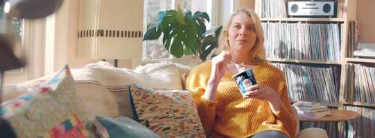 Free download BREYERS x JAMIE MAULE-FFINCH video and edit with RedcoolMedia movie maker MovieStudio video editor online and AudioStudio audio editor onlin