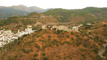 Free download Castillo de Monda video and edit with RedcoolMedia movie maker MovieStudio video editor online and AudioStudio audio editor onlin