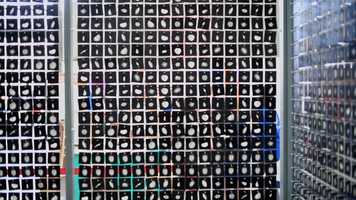 Free download Children playing at Vault Exchange installation at the Ontario Science Centre, Toronto, Canada video and edit with RedcoolMedia movie maker MovieStudio video editor online and AudioStudio audio editor onlin