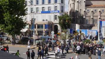 Free download Cine Kangaroo Trailer video and edit with RedcoolMedia movie maker MovieStudio video editor online and AudioStudio audio editor onlin