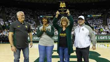Free download Community Healthcare Recognized at Baylor Basketball Game video and edit with RedcoolMedia movie maker MovieStudio video editor online and AudioStudio audio editor onlin