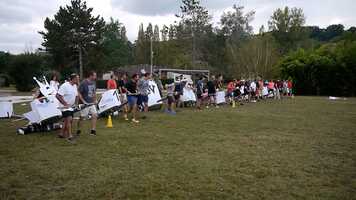 Free download Construction et course de char en carton video and edit with RedcoolMedia movie maker MovieStudio video editor online and AudioStudio audio editor onlin