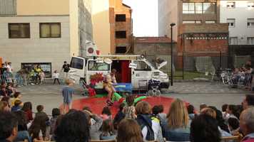 Free download Crunch! Muu video and edit with RedcoolMedia movie maker MovieStudio video editor online and AudioStudio audio editor onlin