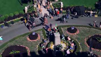 Free download Descendants 2 Trailer 2017 Disney Movie video and edit with RedcoolMedia movie maker MovieStudio video editor online and AudioStudio audio editor onlin