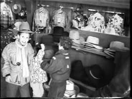 Free download DisneyChapeau.avi video and edit with RedcoolMedia movie maker MovieStudio video editor online and AudioStudio audio editor onlin