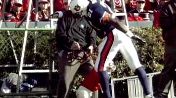 Free download DOGS OF COLLEGE FOOTBALL FEATURE NOV 2021 video and edit with RedcoolMedia movie maker MovieStudio video editor online and AudioStudio audio editor onlin