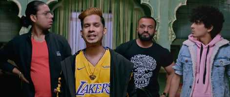 Free download Dream Girl Funny Scene Movie video and edit with RedcoolMedia movie maker MovieStudio video editor online and AudioStudio audio editor onlin