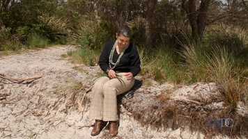 Free download Dr Emma Lee on how business can provide economic power to communities and bridge cultural divides video and edit with RedcoolMedia movie maker MovieStudio video editor online and AudioStudio audio editor onlin