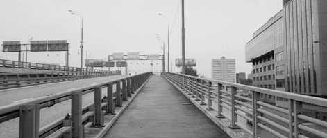 Free download DWANI - PROSTRANSTVO video and edit with RedcoolMedia movie maker MovieStudio video editor online and AudioStudio audio editor onlin