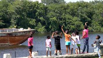 Free download Echoes From Lock One - Trailer video and edit with RedcoolMedia movie maker MovieStudio video editor online and AudioStudio audio editor onlin