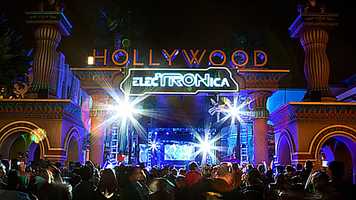 Free download Electronica Disney California Adventure video and edit with RedcoolMedia movie maker MovieStudio video editor online and AudioStudio audio editor onlin