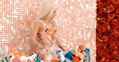 Free download F*CK WITH ME. video and edit with RedcoolMedia movie maker MovieStudio video editor online and AudioStudio audio editor onlin