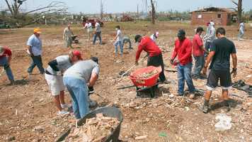 Free download FACES - FOOTBALL video and edit with RedcoolMedia movie maker MovieStudio video editor online and AudioStudio audio editor onlin