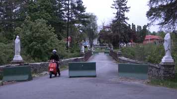 Free download felt cute might delete later video and edit with RedcoolMedia movie maker MovieStudio video editor online and AudioStudio audio editor onlin