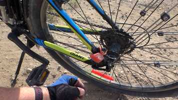 Free download Fix Flats the Easy Way video and edit with RedcoolMedia movie maker MovieStudio video editor online and AudioStudio audio editor onlin