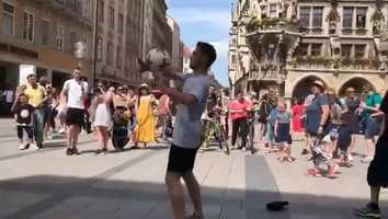 Free download Football freestyle Live show video and edit with RedcoolMedia movie maker MovieStudio video editor online and AudioStudio audio editor onlin