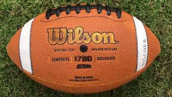 Free download Football movie video and edit with RedcoolMedia movie maker MovieStudio video editor online and AudioStudio audio editor onlin