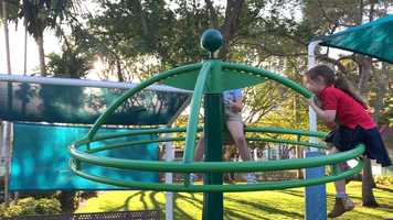 Free download Founders Park Fun, Aventura Fl video and edit with RedcoolMedia movie maker MovieStudio video editor online and AudioStudio audio editor onlin
